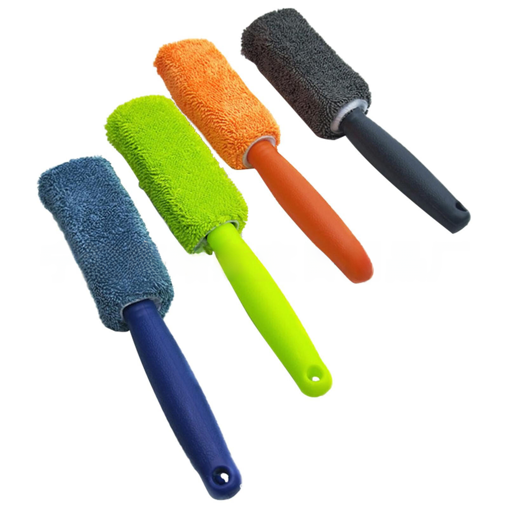 Microfiber Long Handle Wheel Brush and Tire Cleaner Tool